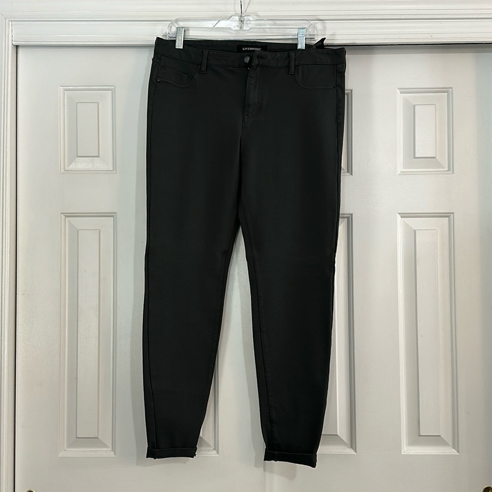 Green pants. Lots of stretch